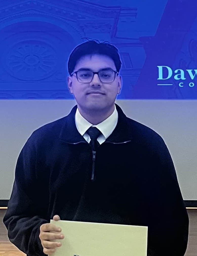 Team Member Picture: Hassan Ali